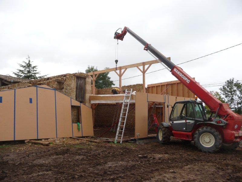 Grange transformée à Cherveux (79)